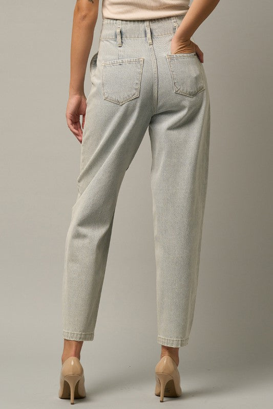 AVAH-Heightened Pleated Front High Waist Barrel Jeans-Light Wash