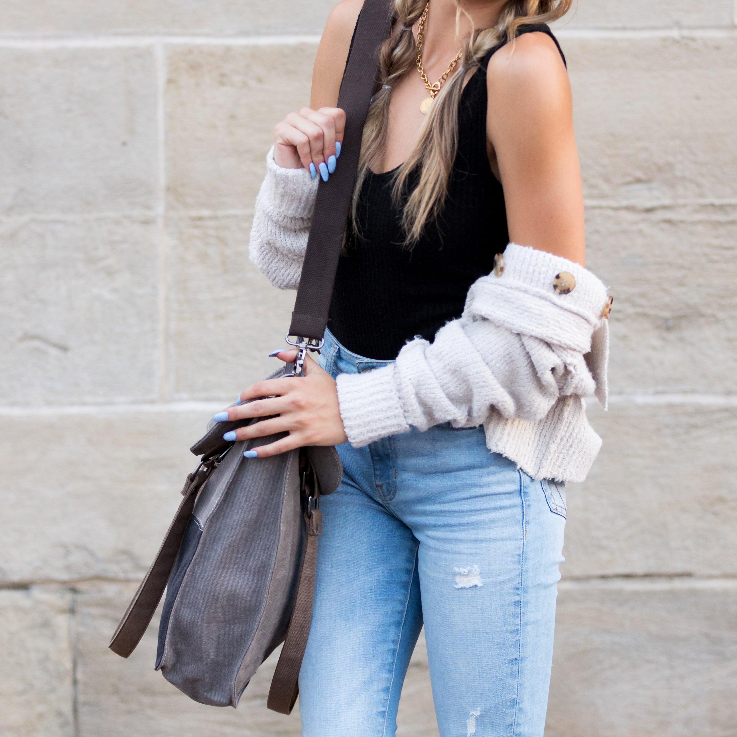 Everything You Need Color Block Messenger Bag with crossbody strap