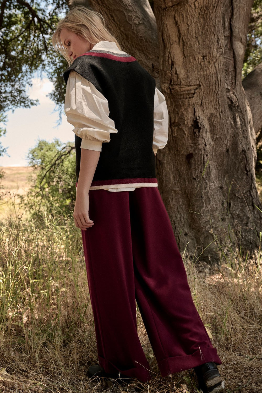 Pleated-Euphoria- High-Waisted-Pants-Deep-Magenta-Avah