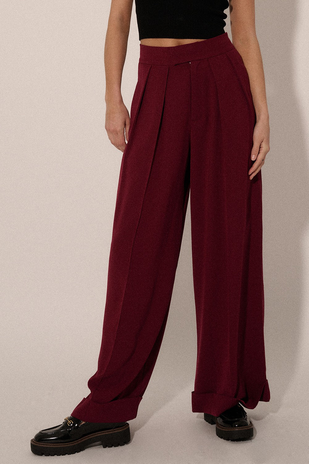 Pleated-Euphoria- High-Waisted-Pants-Deep-Magenta-Avah