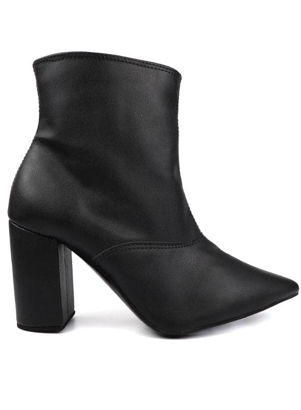 This pointed toe bootie is a chic and comfortable must have for fall. With its side zip closure, pointy toe and block heel this pair is ideal for your everyday needs. Pair it with your favorite look while the weather turns chilly! Avah Couture