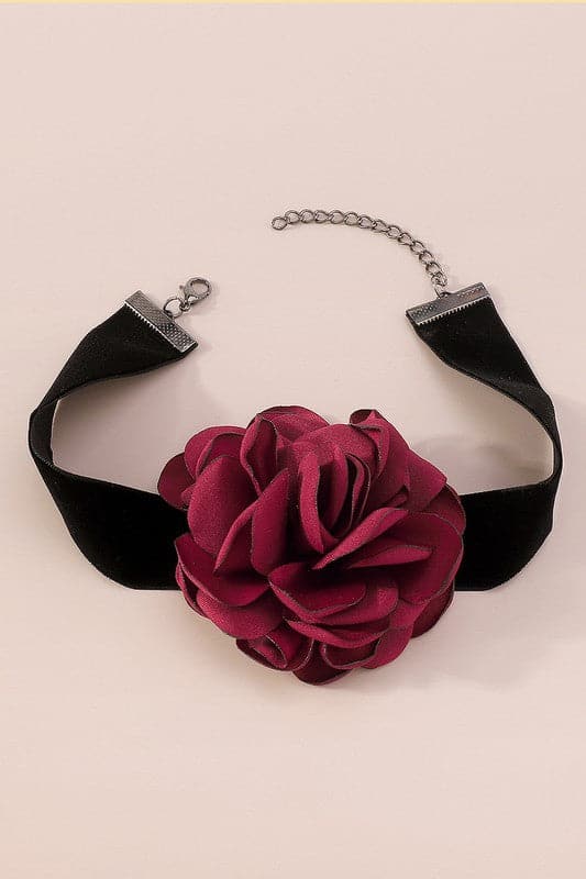 AVAH-Romantic Black Velvet With Rose Choker and Wristlet