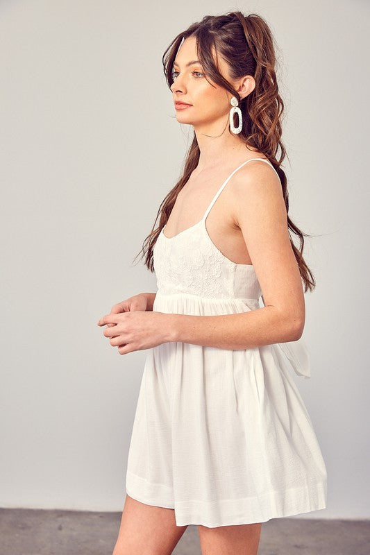 AVAH-Pure Heart White Scoop Neck Sleeveless Romper