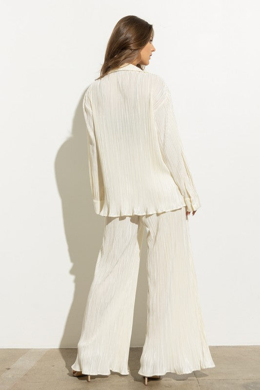 Love the Way You Look Pleated Blouse And Pants Set -Cream-Avah