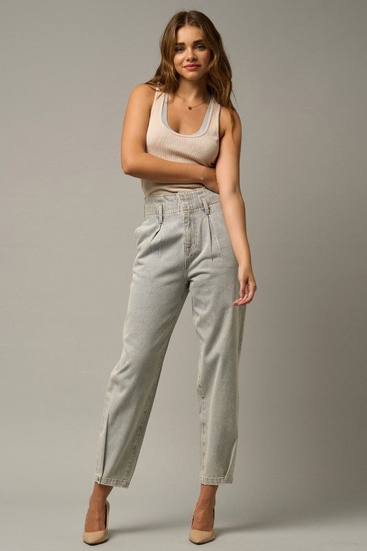 AVAH-Heightened Pleated Front High Waist Barrel Jeans-Light Wash