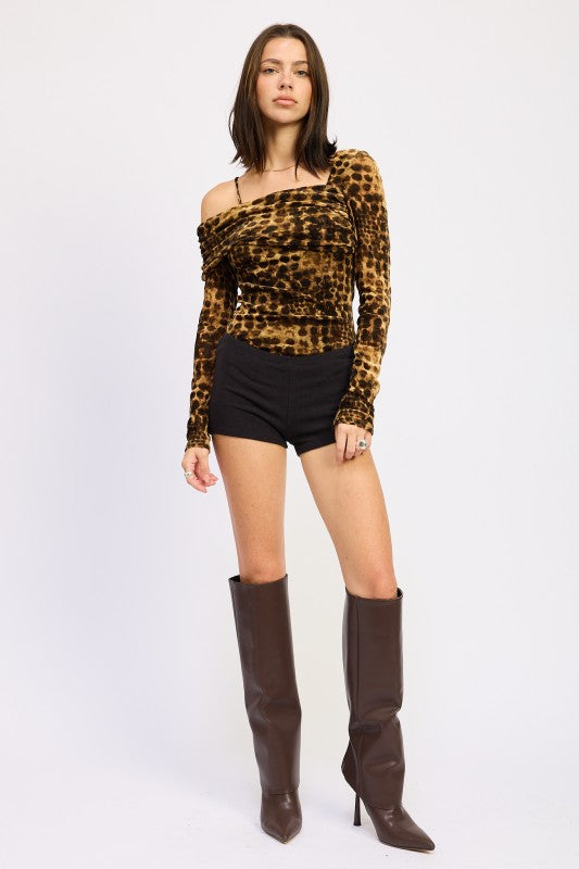 Leopard off-shoulder bodysuit styled with black shorts