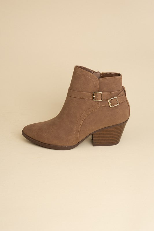 Ankle Boots With Buckle Detail - Tan-Avah