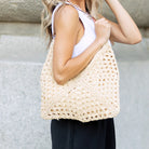 Woven straw shoulder bag with Vegan leather fixed strap and magnetic clasp closure in straw