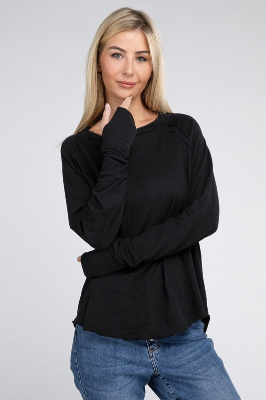 Sleek Comfort Raglan Sleeve Top with Thumbhole-Black-Avah