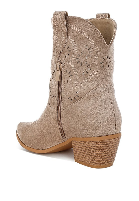 AVAH-Desert Trail Taupe Western Ankle Boots