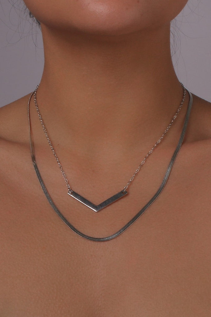 Thin-Silver-Layered-Snake-Chain-Necklace-Avah