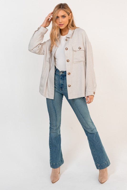Effortless style and comfort for everyday, you’ll love this oversized jacket! It’s perfect for work, the weekend, traveling or just lounging around. Designed with button front detail, collar and large chest pocket with on-trend Gingham print.