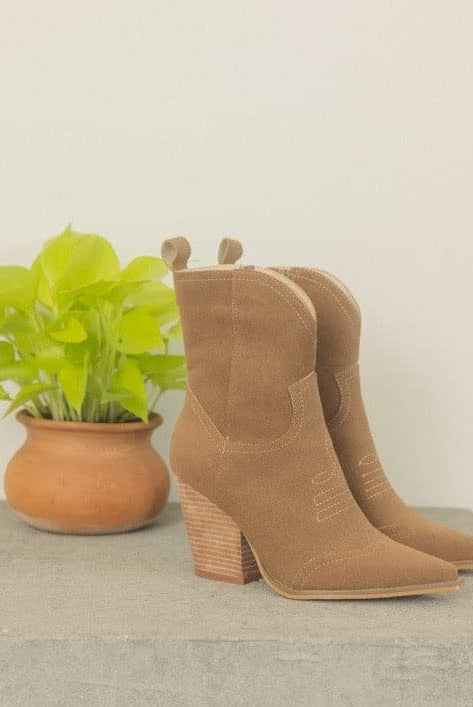 Ariella Western Short Boots-Avah Couture
