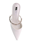 These elegant mid heels with rhinestone detail straps are the perfect finishing touch for your look. The pointed toe and sleek, sophisticated silhouette make them ideal for evening wear or just day to night style. Light, cushioning, with a dainty diamanté strap across the top, theses shoes can be paired with anything from jeans too dresses. 