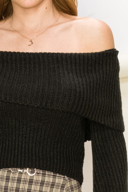 Wear sophistication and elegance in our ribbed off-the-shoulder sweater! The fitted bodice is perfect for tucking into your high rise jeans. Crafted with a fold over off the shoulder neckline and loose long sleeves, this versatile piece will add a feminine touch to any look.