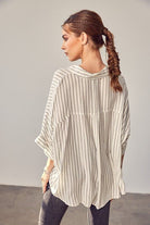 AVAH-Premiere Collared Button Front Striped Top